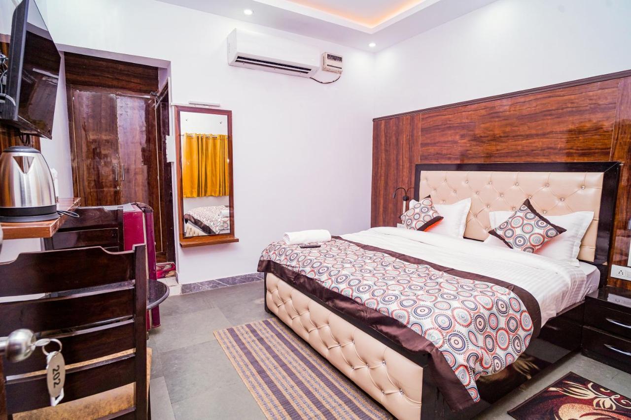 Golden Residency Hotell New Delhi Eksteriør bilde