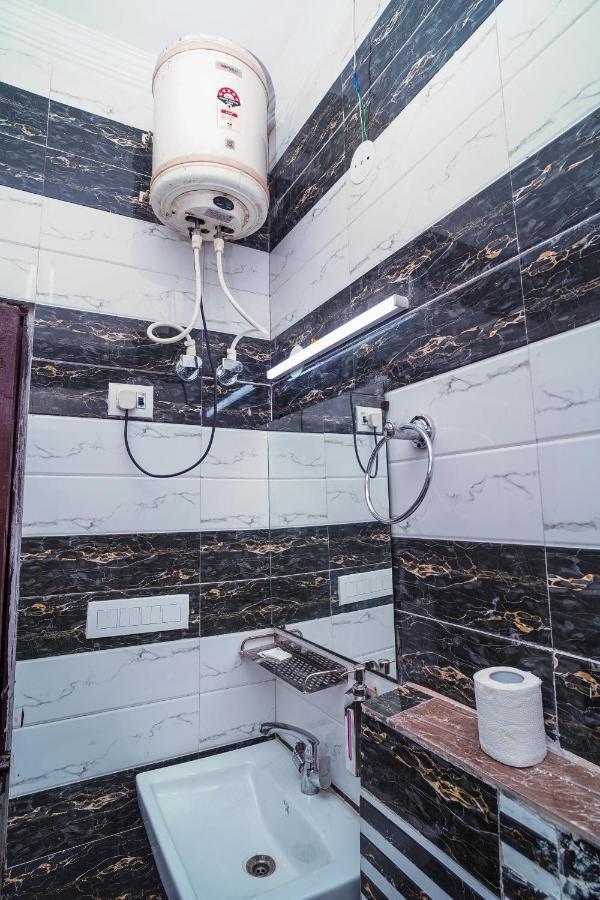 Golden Residency Hotell New Delhi Eksteriør bilde
